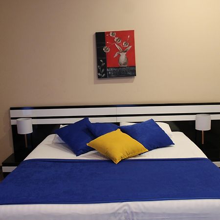 Hotel Diplomat Tbilisi Zewnętrze zdjęcie