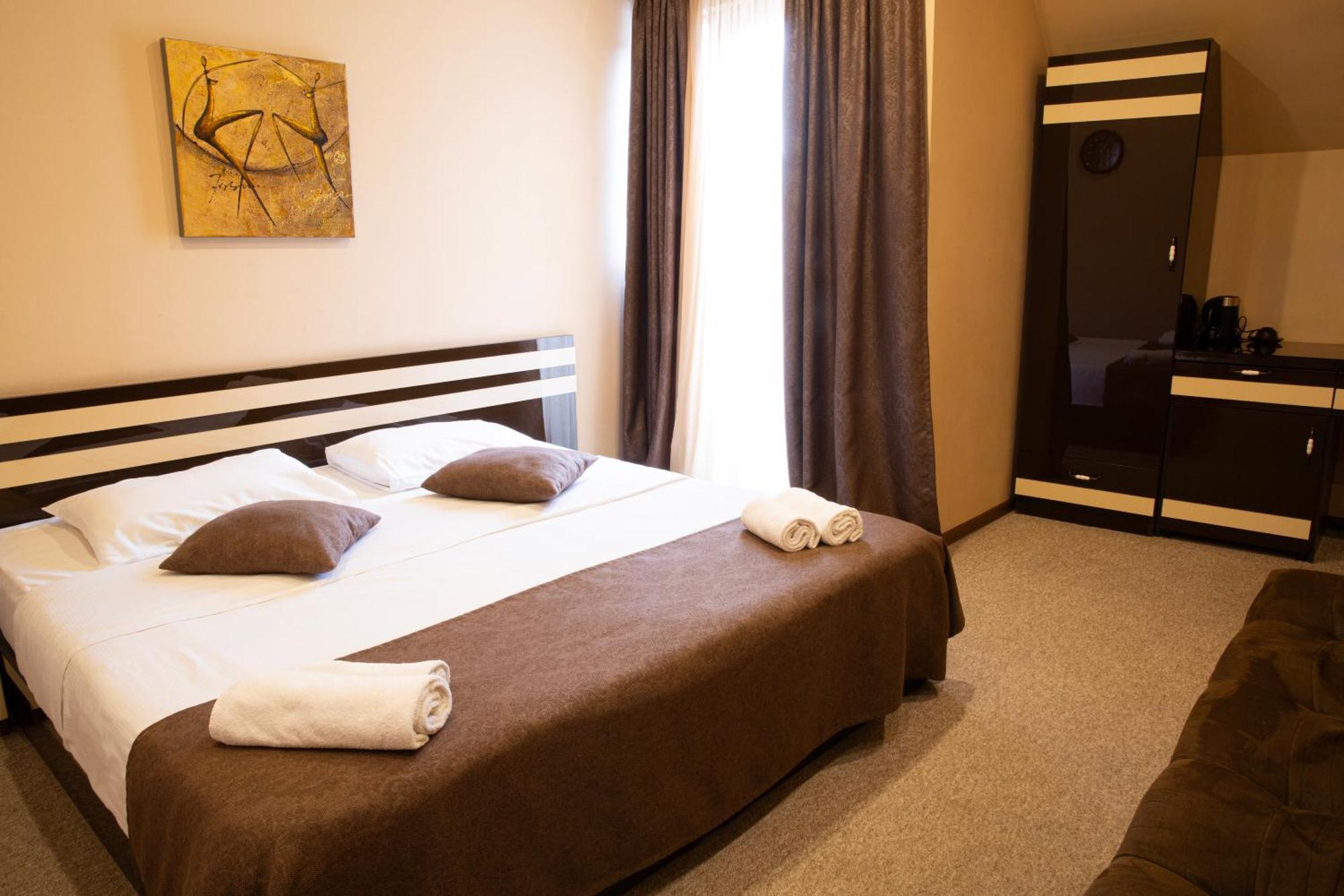 Hotel Diplomat Tbilisi Zewnętrze zdjęcie