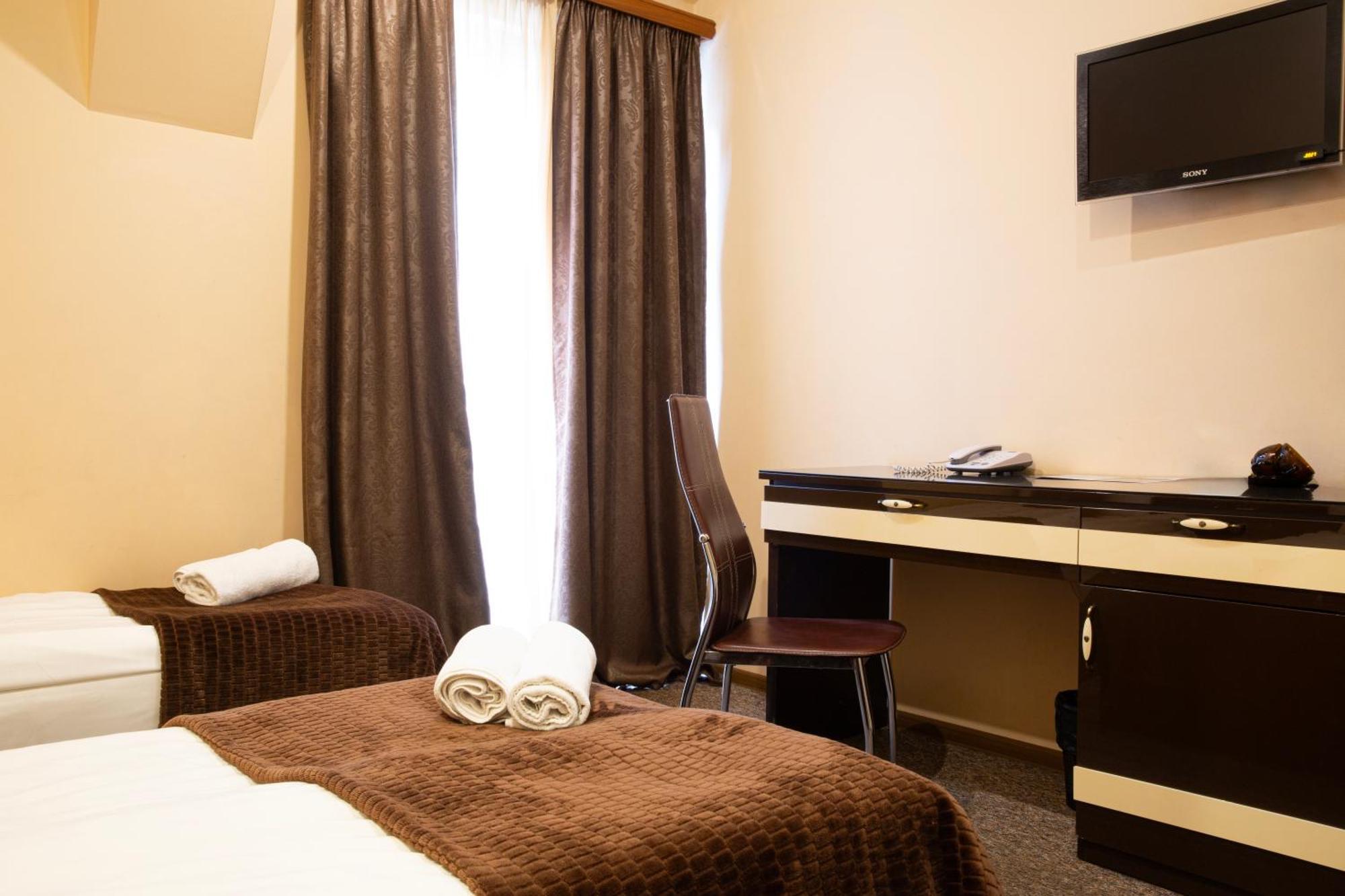 Hotel Diplomat Tbilisi Zewnętrze zdjęcie
