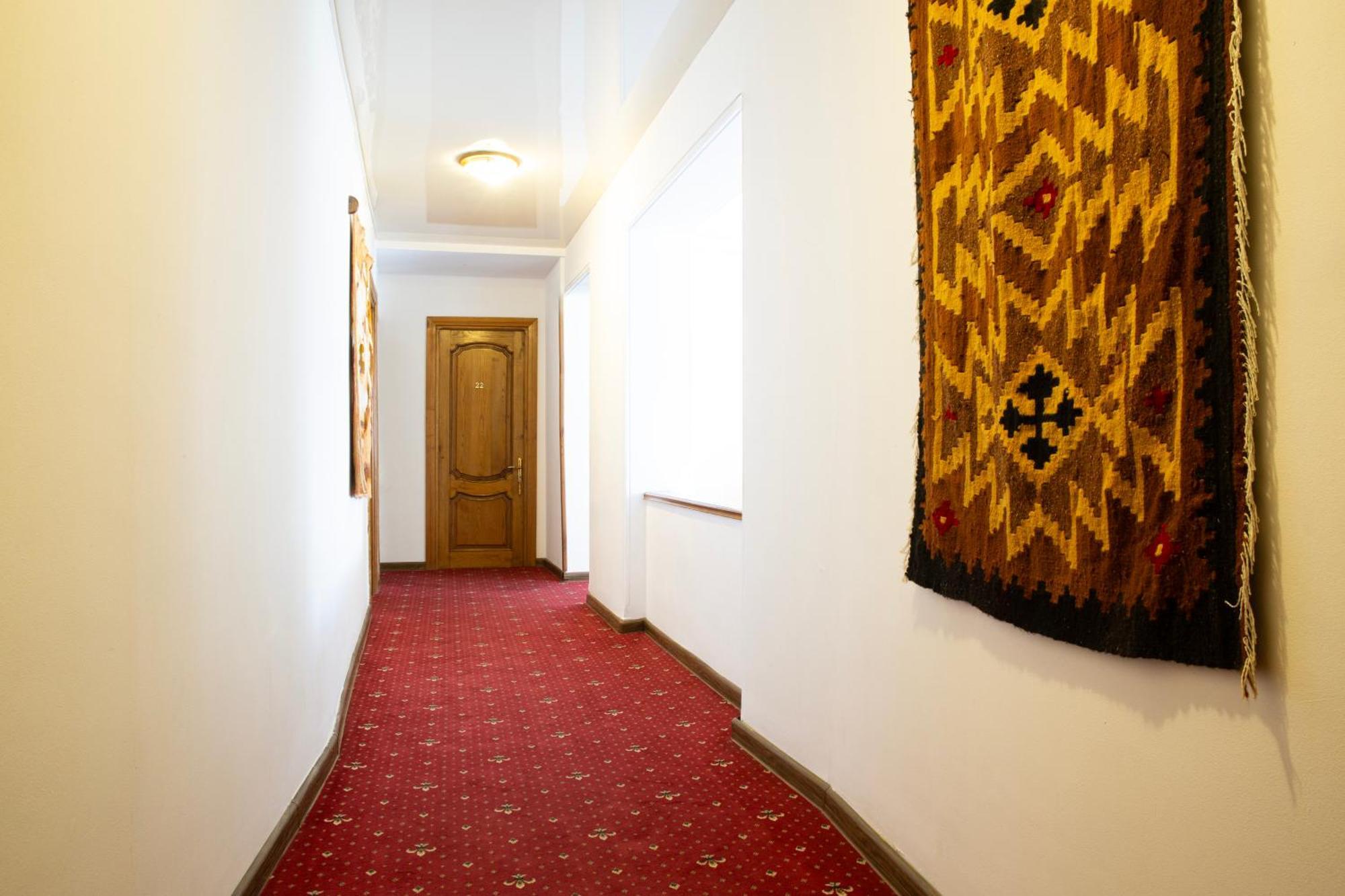 Hotel Diplomat Tbilisi Zewnętrze zdjęcie