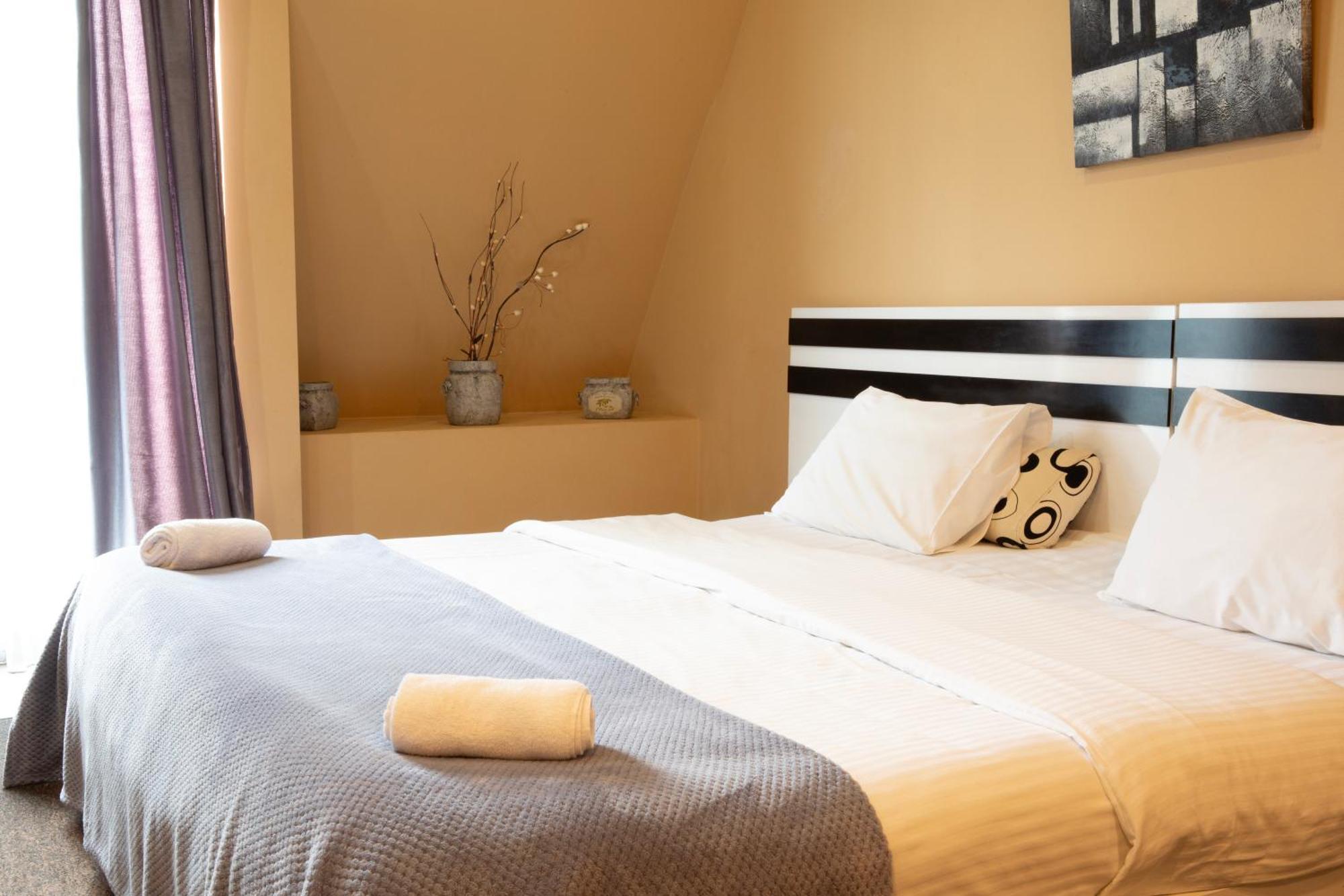 Hotel Diplomat Tbilisi Zewnętrze zdjęcie