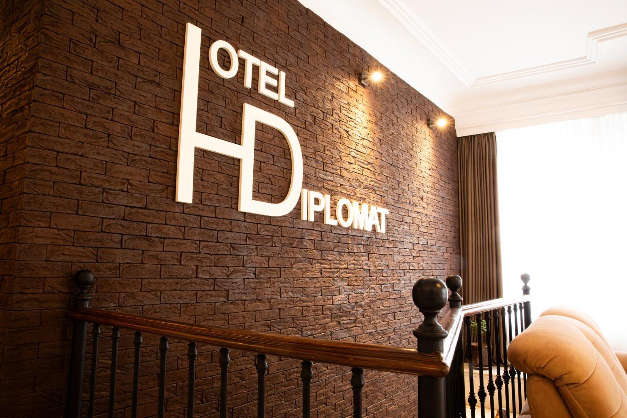 Hotel Diplomat Tbilisi Zewnętrze zdjęcie